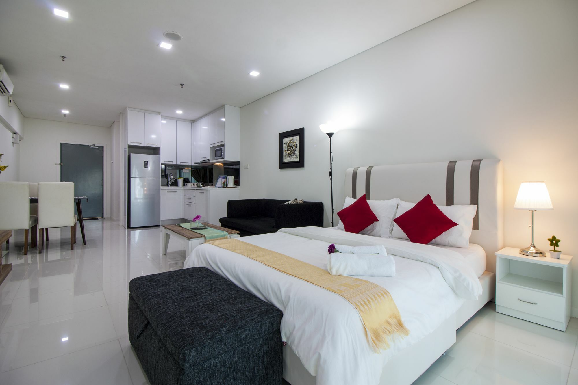 Summer Suites By Plush Kuala Lumpur Exterior foto