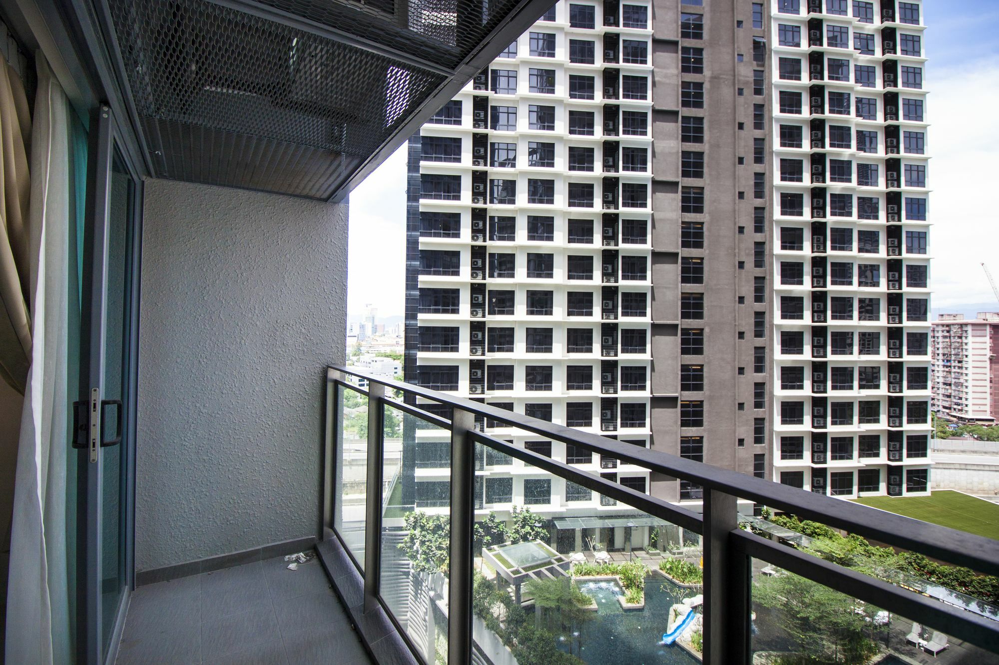 Summer Suites By Plush Kuala Lumpur Exterior foto